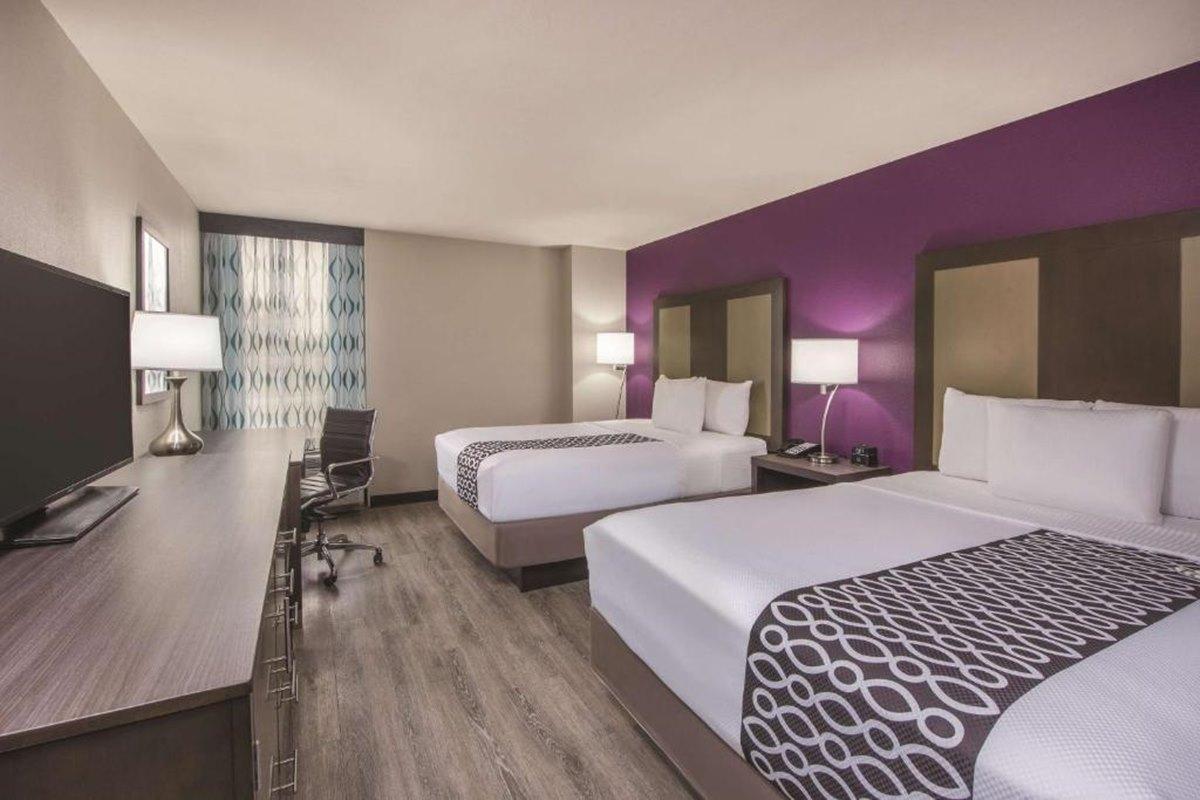 La Quinta Inn & Suites Port Allen La Экстерьер фото