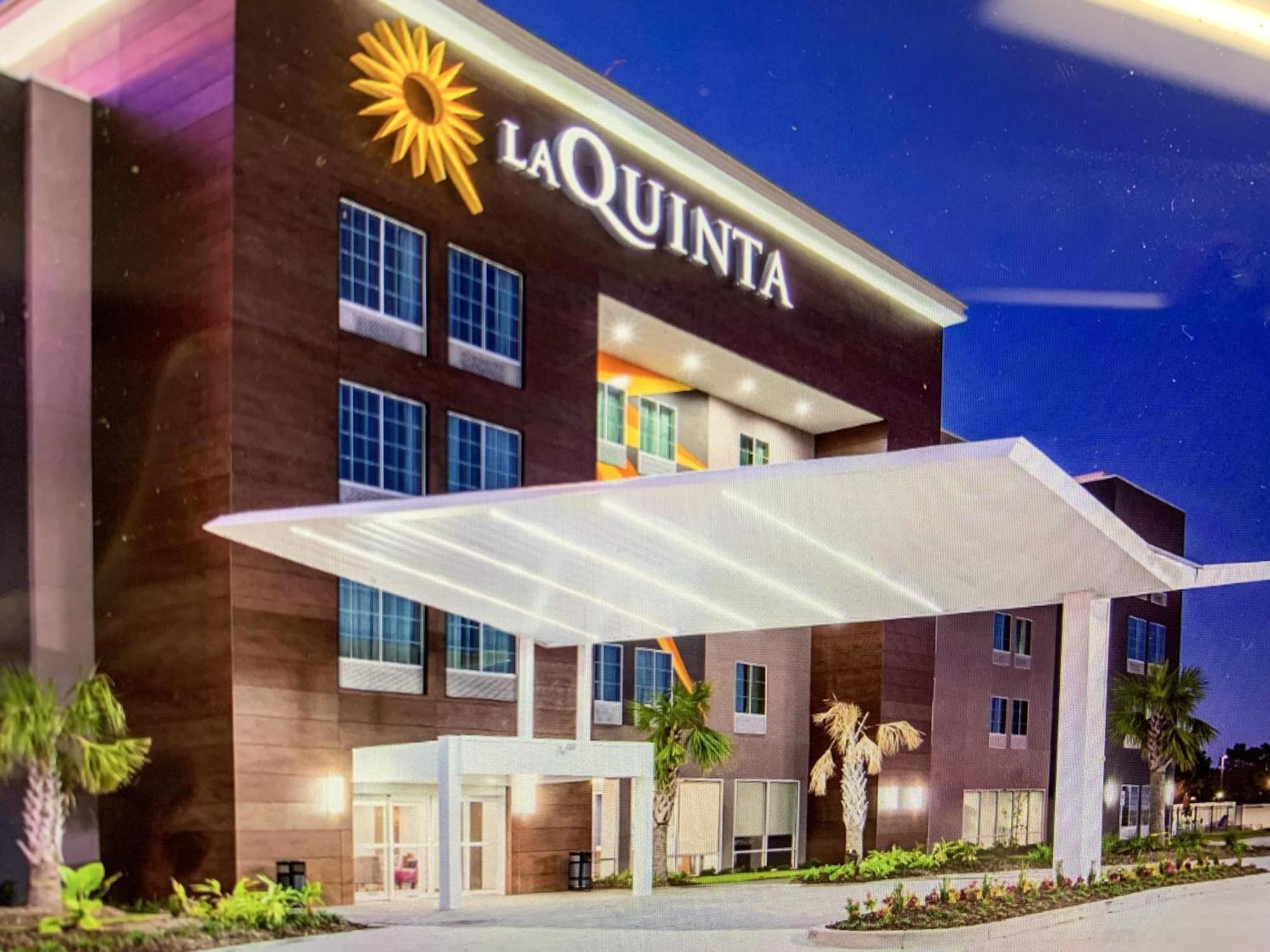 La Quinta Inn & Suites Port Allen La Экстерьер фото