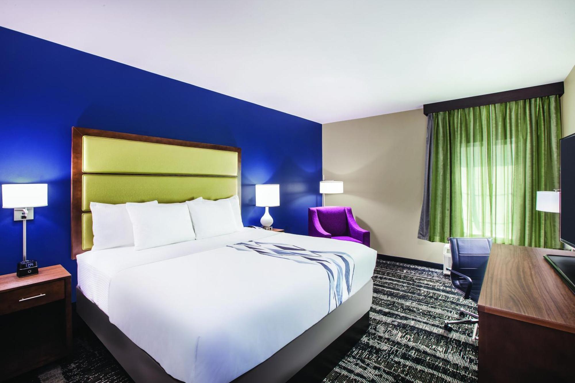 La Quinta Inn & Suites Port Allen La Экстерьер фото