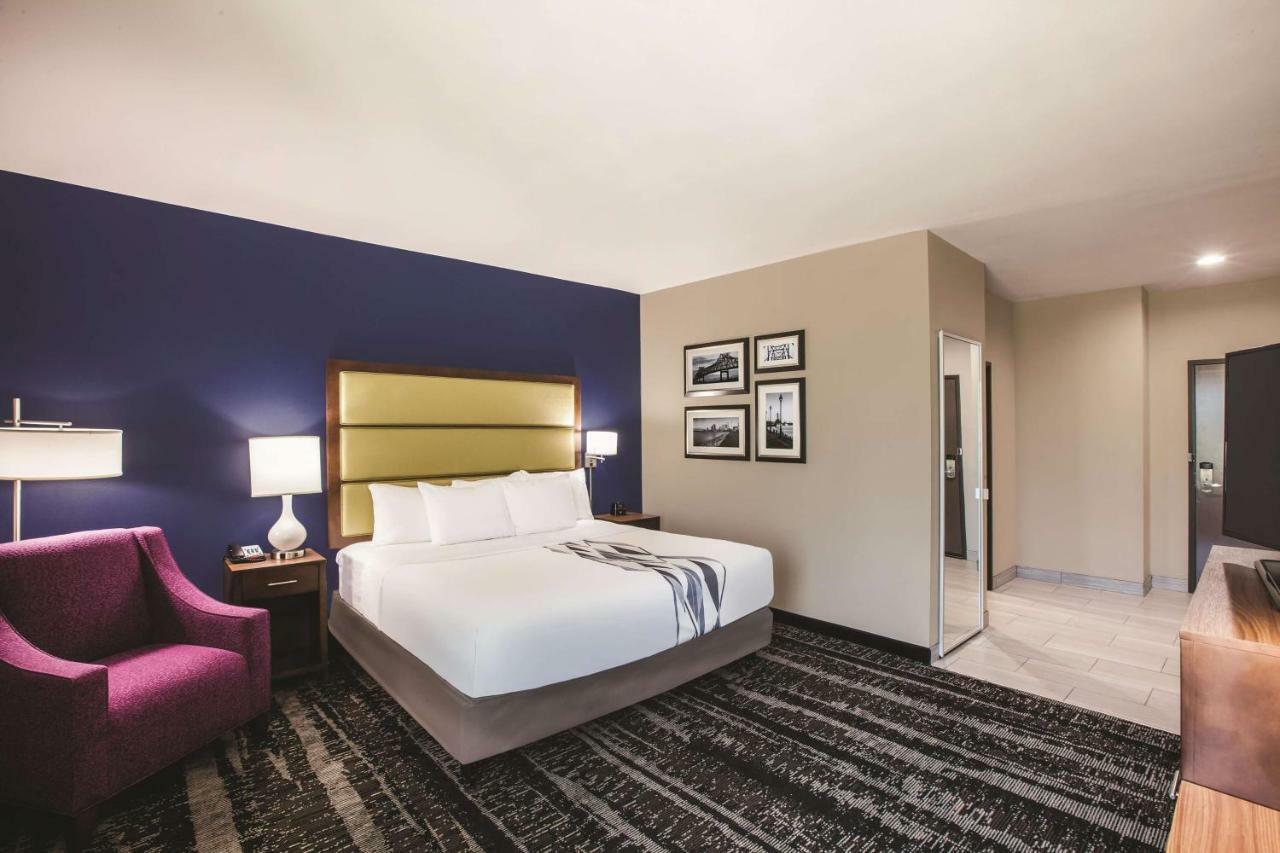 La Quinta Inn & Suites Port Allen La Экстерьер фото